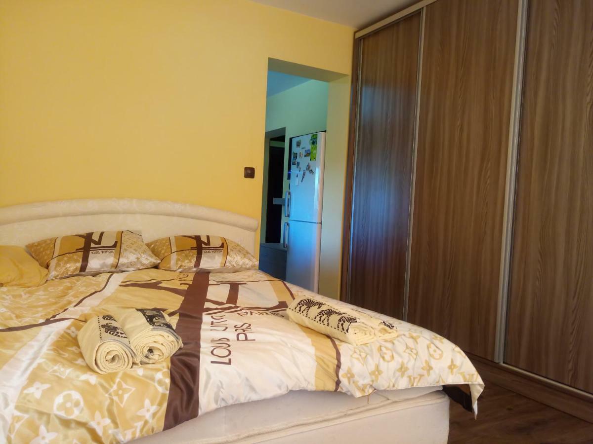 Studio Lux Pleven Luaran gambar